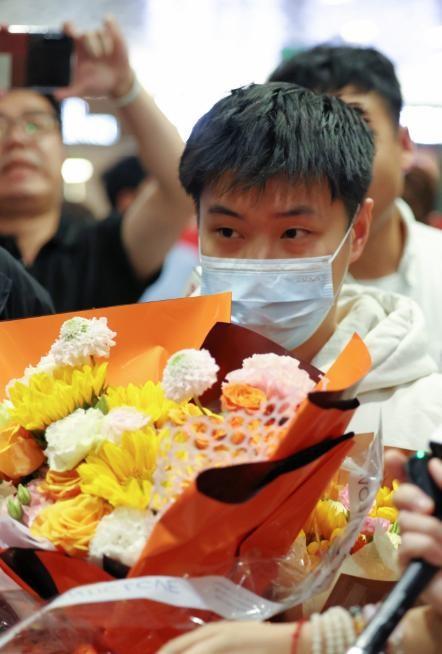 发生了！500万奖金到手仅一半赵心童夺冠才几天令人担忧的事就(图3)